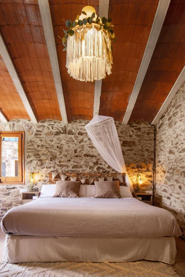Suite Rural Estilo Farm Con Jacuzzi Y Chimenea Sant Marti Sacalm Buitenkant foto